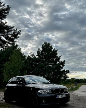 BMW Seria 1 cena 13000 przebieg: 315000, rok produkcji 2004 z Kielce małe 277